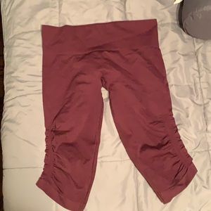 Lululemon cropped leggings